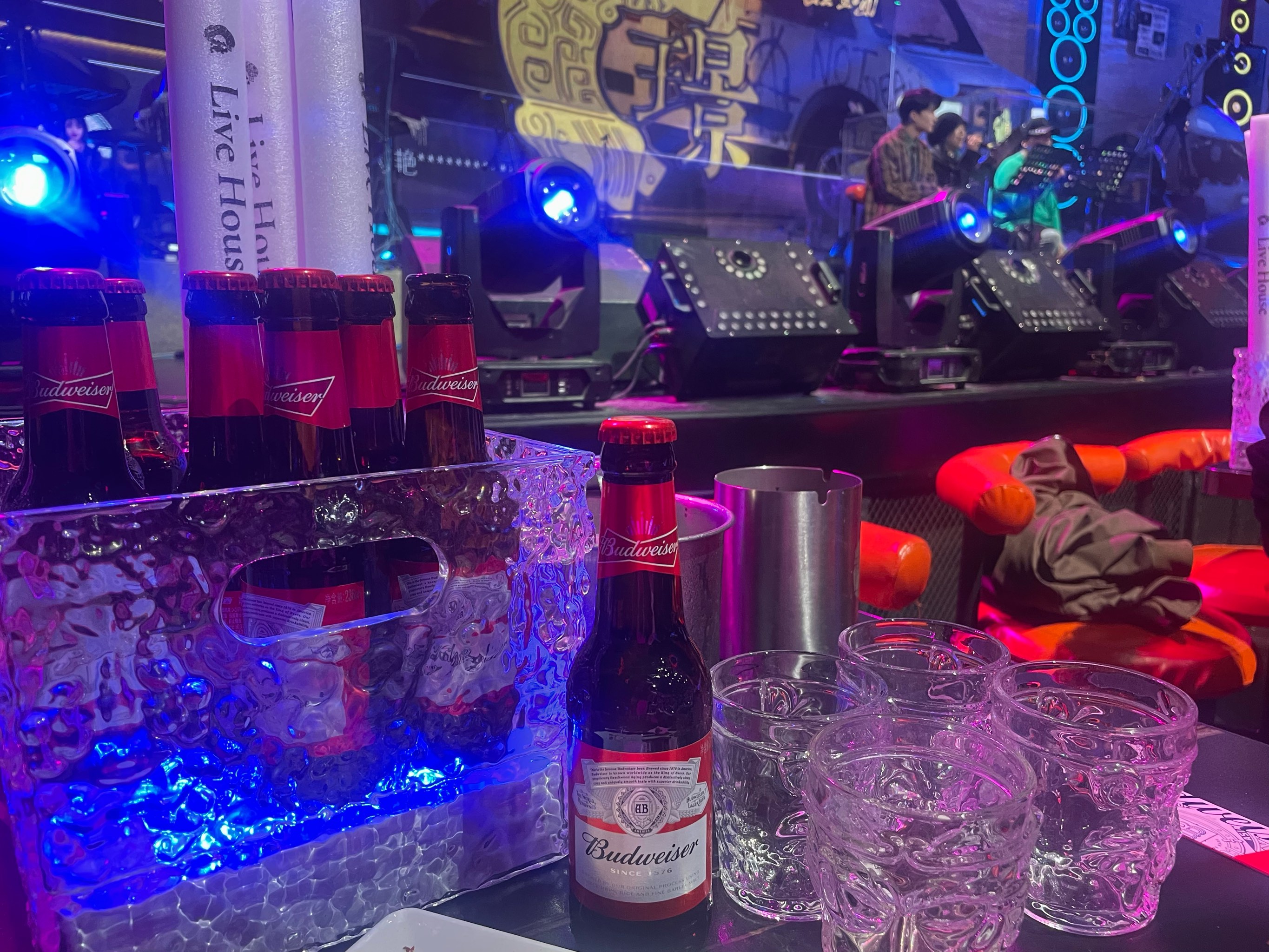 泉州商务ktv和片场的特点对比-南安市ktv预定